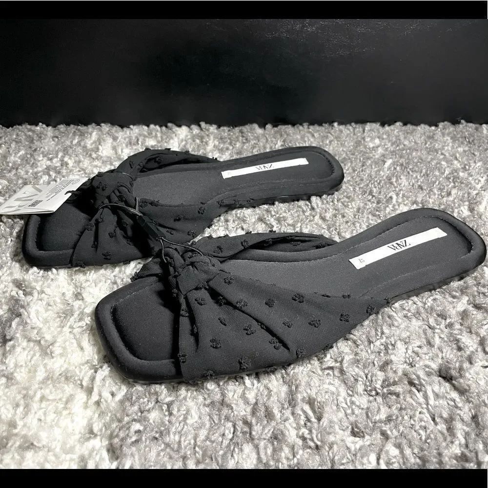 NWT Zara Flat Sandals With Knot - Picture 2 of 6